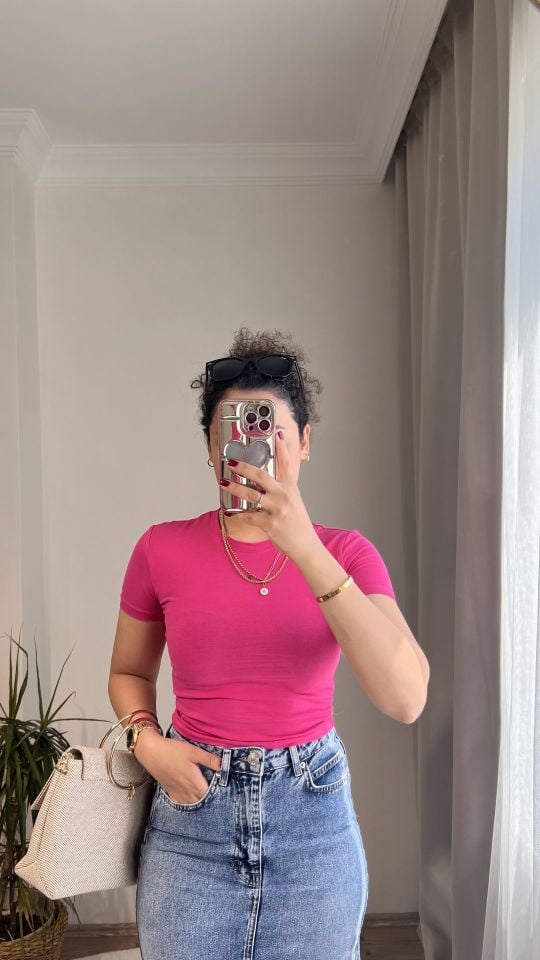 Quzu Pembe Bisiklet Yaka Bady Tshirt