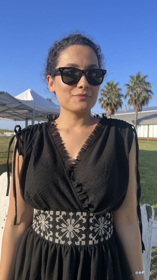 Nakış Detaylı Siyah Keten Elbise