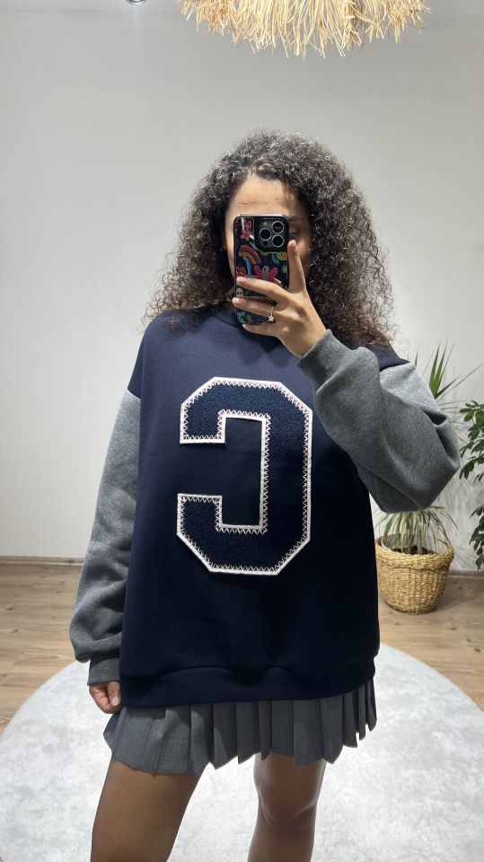 Tasarım Harf Baskılı Sweatshirt