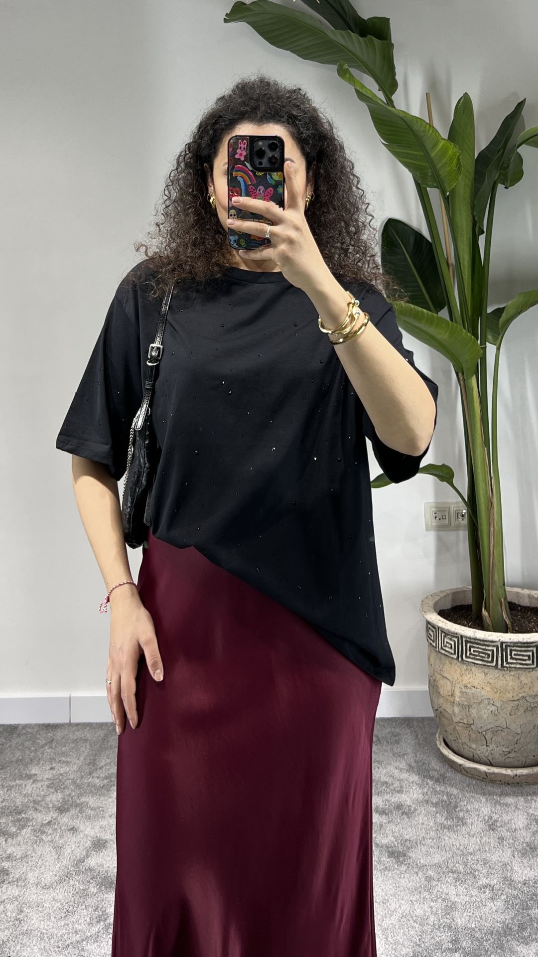 Taş Detaylı Siyah Oversize Tshirt
