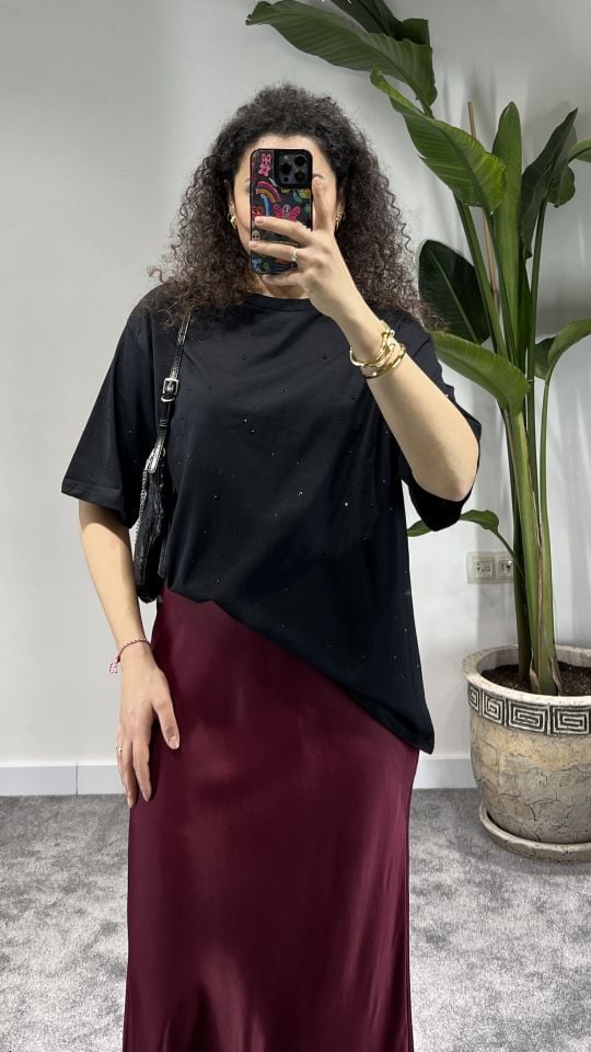 Taş Detaylı Siyah Oversize Tshirt