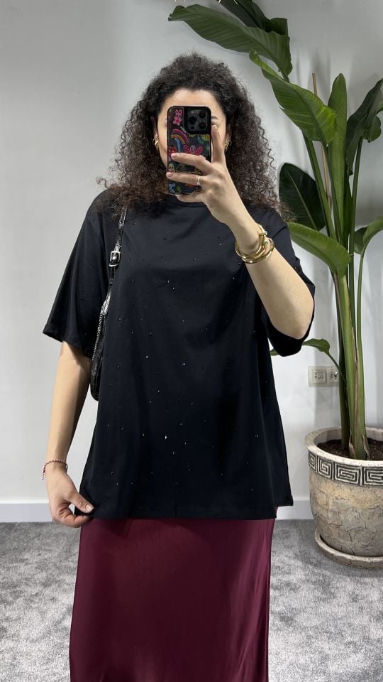 Taş Detaylı Siyah Oversize Tshirt
